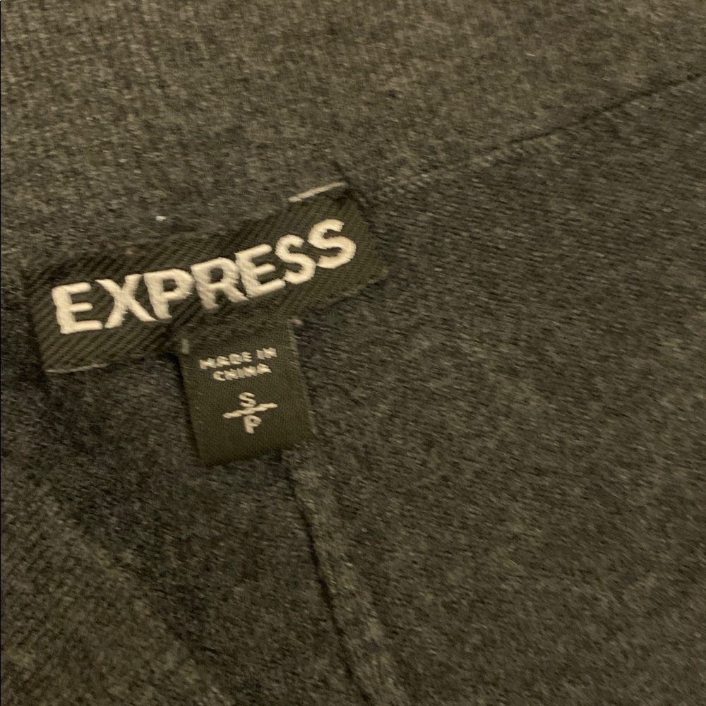 Express size S button up and legging - Picture 10 of 11